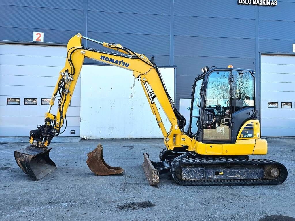 2020 Komatsu PC58MR-5E0 crawler excavator, side view