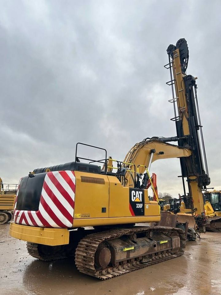 2018 Caterpillar 336FL crawler excavator, rear three-quarter view 2018 Caterpillar 336FL crawler excavator, rear three-quarter view