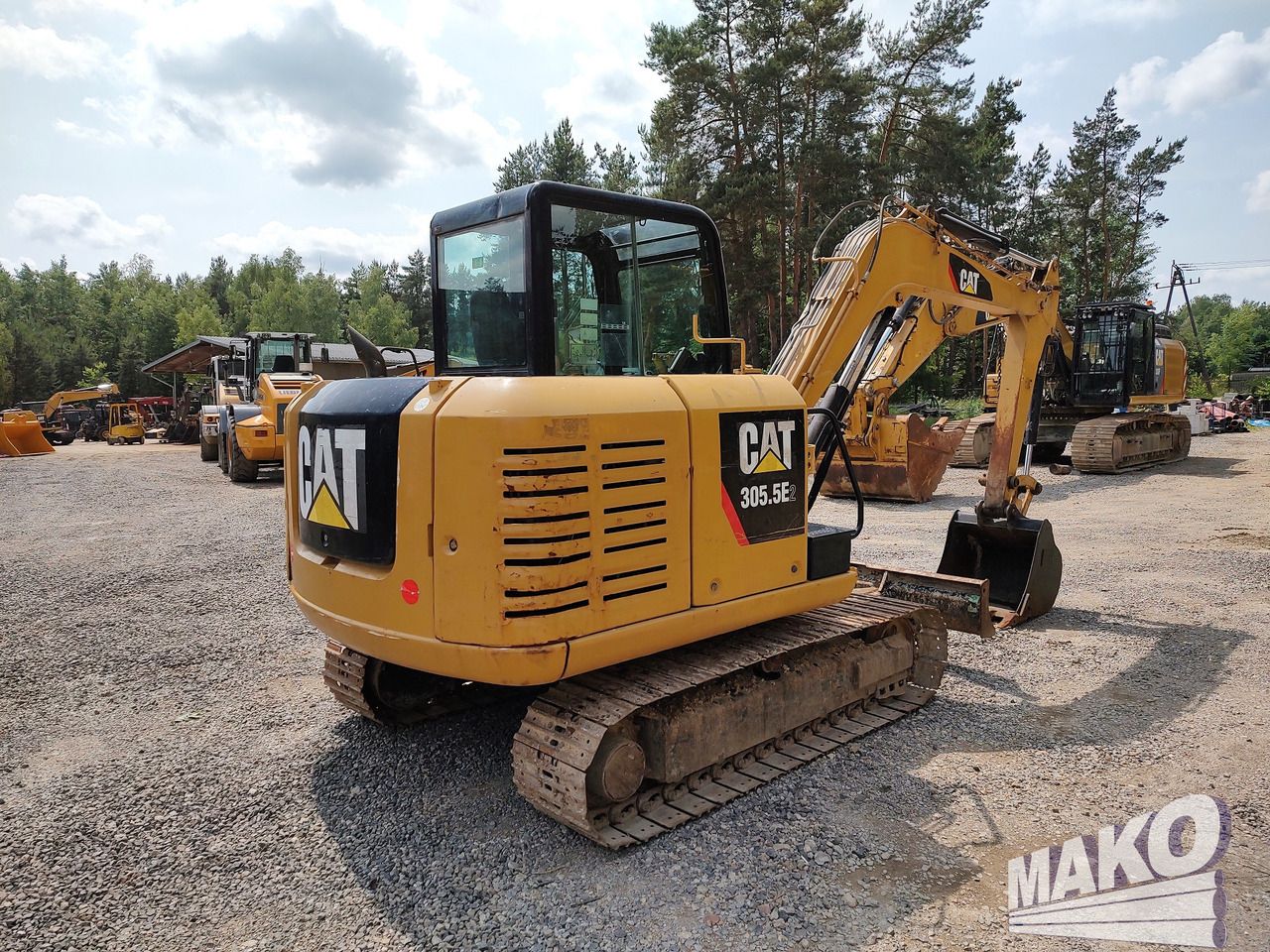 2018 Caterpillar 305.5E2 crawler excavator, rear three-quarter view 2018 Caterpillar 305.5E2 crawler excavator, rear three-quarter view