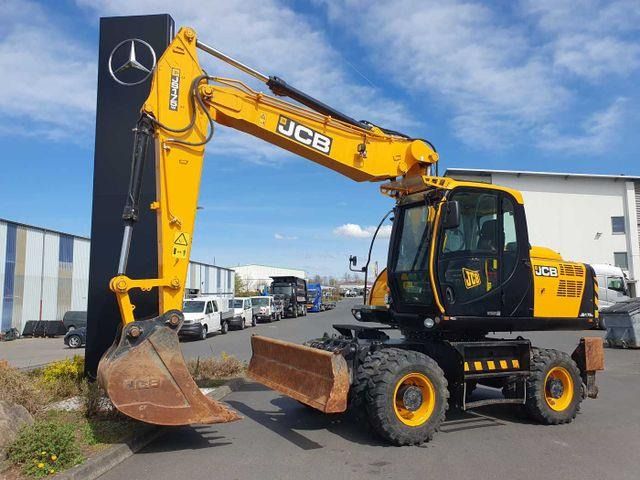 2023 JCB JS175W wheel excavator, side view