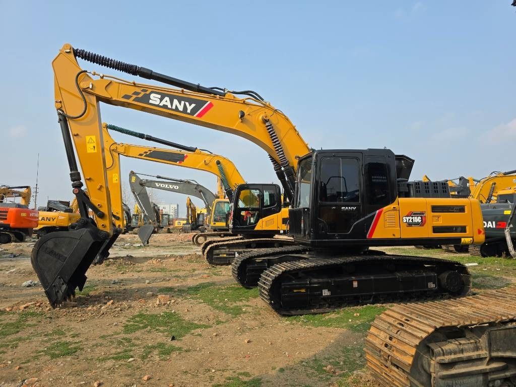 2024 Sany SY215C crawler excavator, side view 2024 Sany SY215C crawler excavator, side view