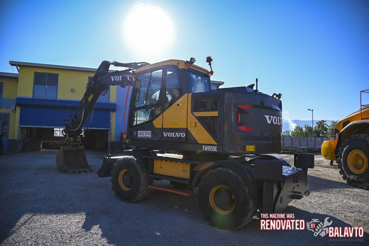 2019 Volvo EWR150E wheel excavator, rear three-quarter view 2019 Volvo EWR150E wheel excavator, rear three-quarter view