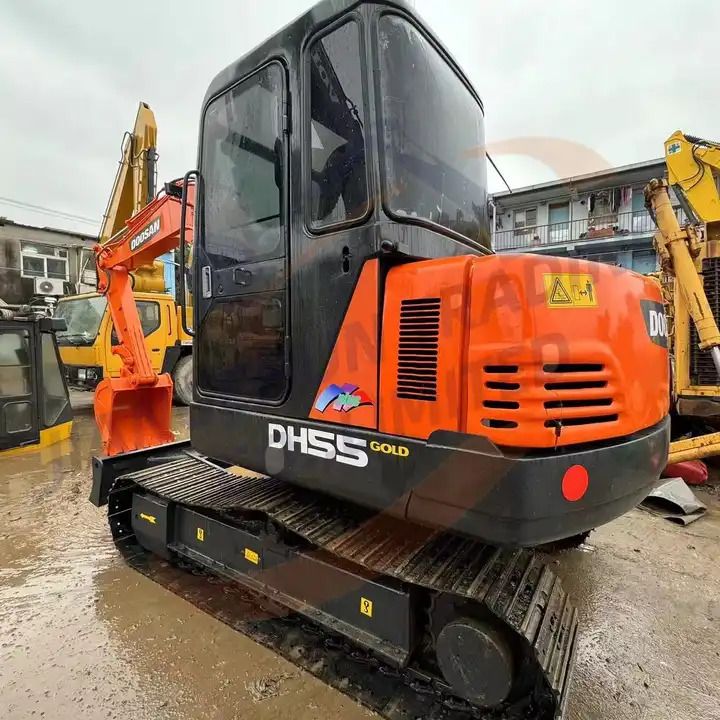 2019 Daewoo DH55-7 Gold crawler excavator, rear three-quarter view