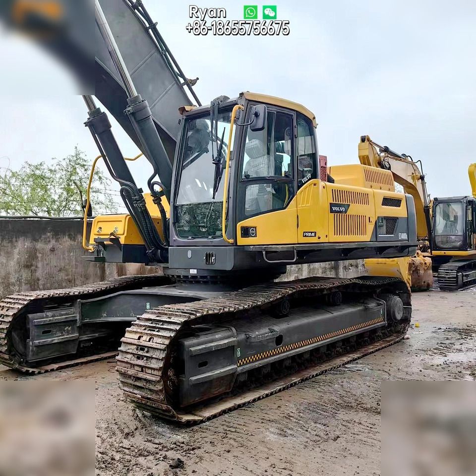 2019 Volvo EC480DL crawler excavator, side profile view
