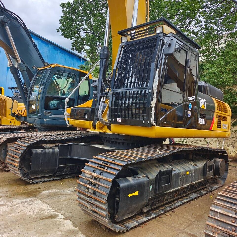2023 Caterpillar 336DL crawler excavator, side view 2023 Caterpillar 336DL crawler excavator, side view
