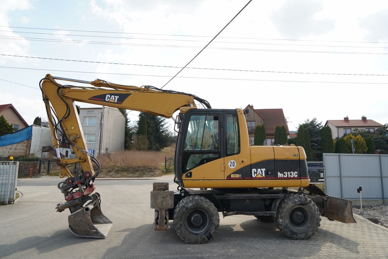 Pelle sur roues Caterpillar M313C de 2003 Pelle sur roues Caterpillar M313C de 2003