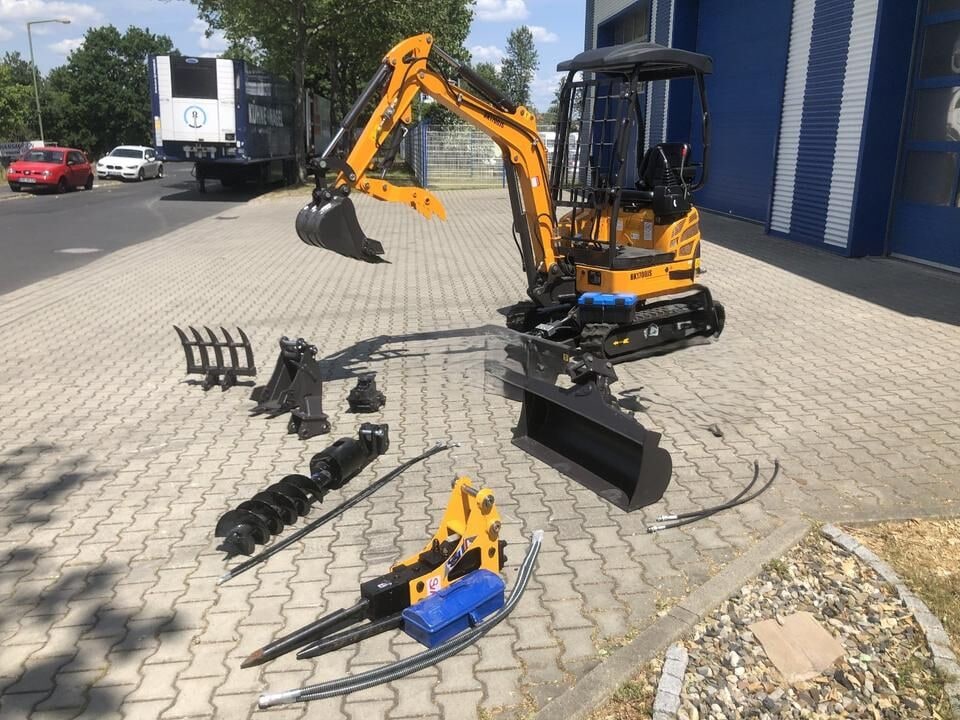 Berger Kraus BK1700JS mini excavator with accessory package
