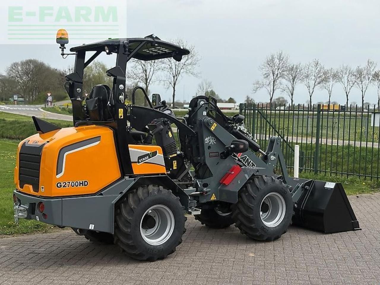 2026 Giant G2700 HD mini excavator, rear three-quarter view 2026 Giant G2700 HD mini excavator, rear three-quarter view
