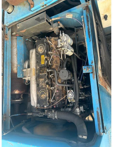 2001 Fuchs MHL340 material handler engine compartment view 2001 Fuchs MHL340 material handler engine compartment view