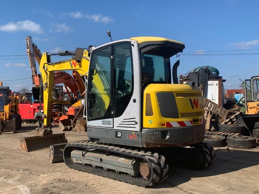 2020 Wacker Neuson ET65 mini excavator, rear three-quarter view 2020 Wacker Neuson ET65 mini excavator, rear three-quarter view
