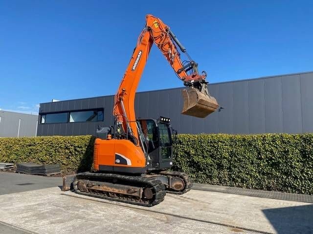 2020 Doosan DX140LCR-5 crawler excavator, side view 2020 Doosan DX140LCR-5 crawler excavator, side view