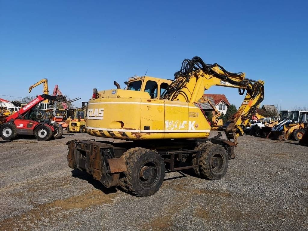 2000 Atlas 1604 KZW wheel excavator, rear three-quarter view
