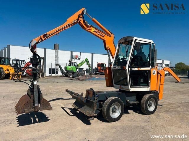 2016 Boki KIEFER 4551 mini excavator, side view 2016 Boki KIEFER 4551 mini excavator, side view