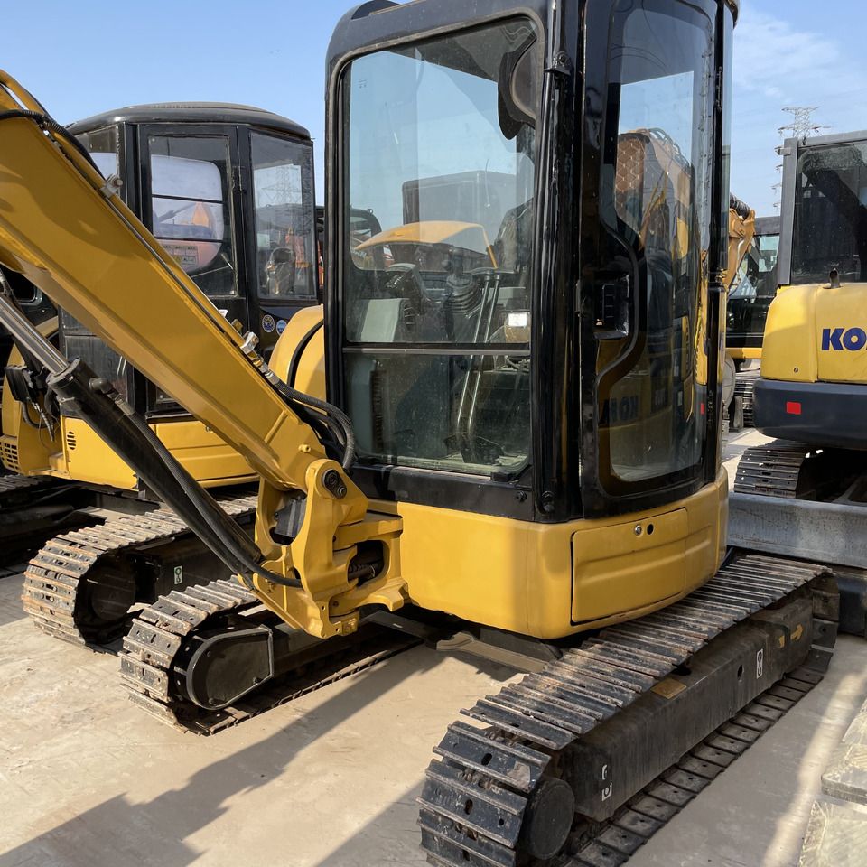 Caterpillar 303.5 Mini Excavator, front three-quarter view Caterpillar 303.5 Mini Excavator, front three-quarter view