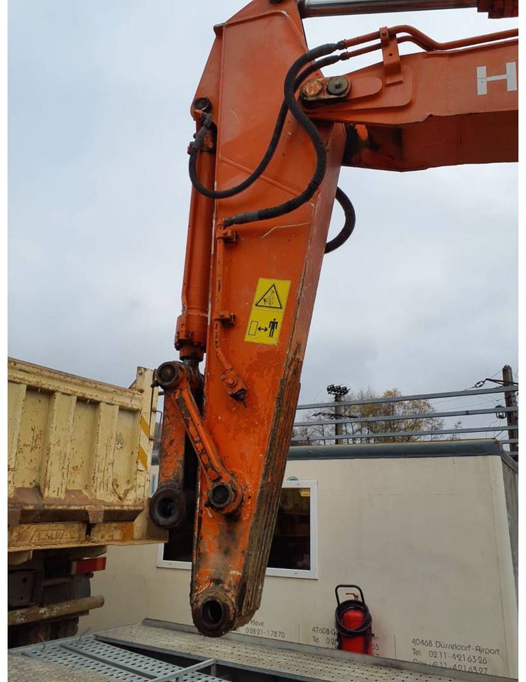 2010 Hitachi ZX2400N-3 excavator boom detail