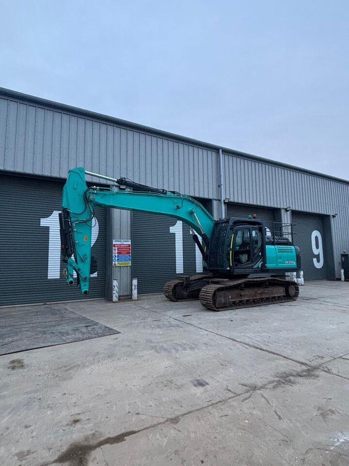 2021 Kobelco SK300LC-10E crawler excavator side view 2021 Kobelco SK300LC-10E crawler excavator side view