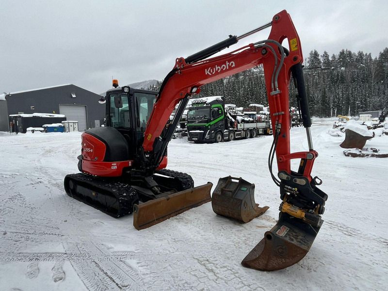 2020 Kubota U55-4 mini excavator, side view 2020 Kubota U55-4 mini excavator, side view
