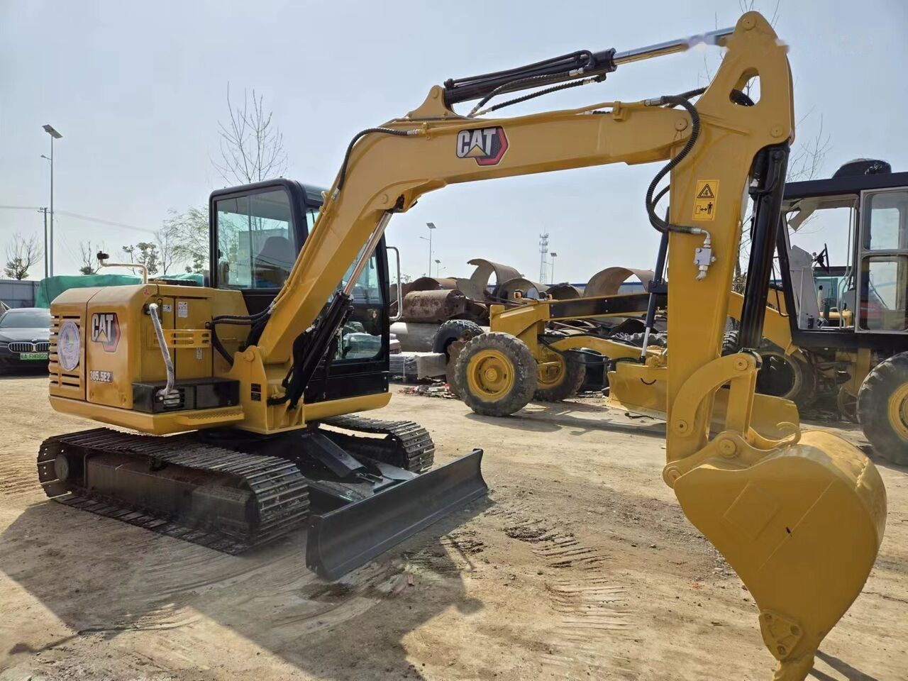 2017 Caterpillar 305.5E2 mini excavator, side view 2017 Caterpillar 305.5E2 mini excavator, side view