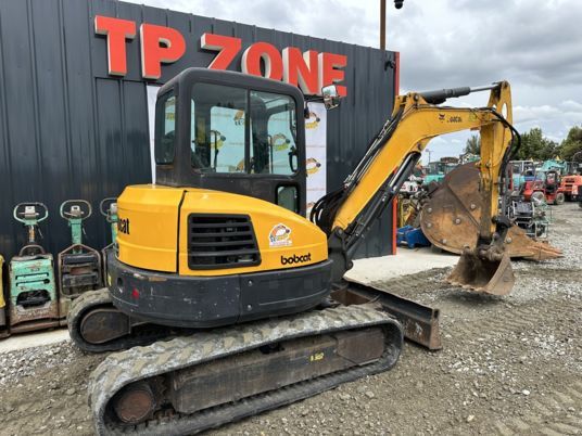 2015 Bobcat E50 mini excavator, side view 2015 Bobcat E50 mini excavator, side view
