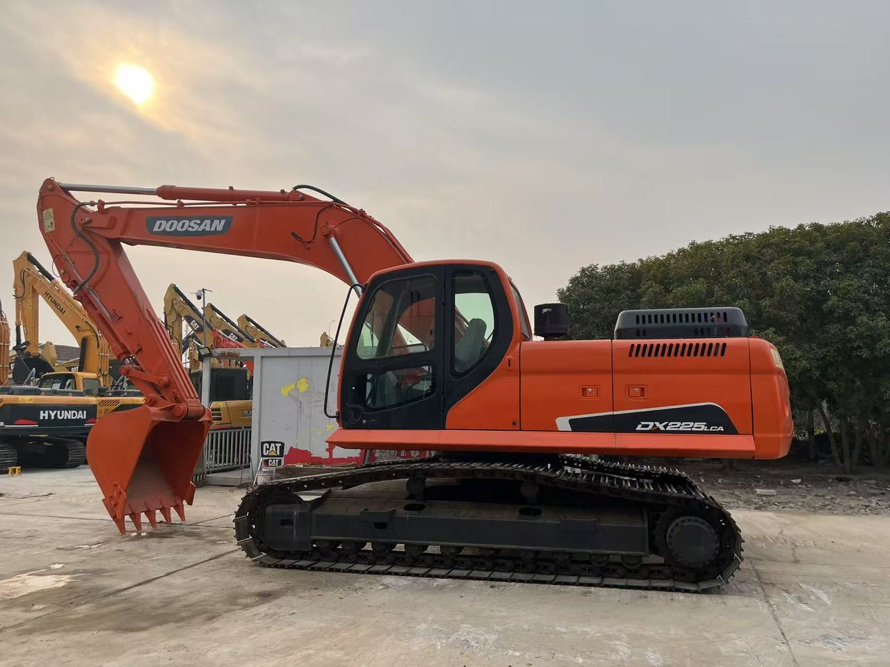 2023 Doosan DX225LCA crawler excavator, side profile view 2023 Doosan DX225LCA crawler excavator, side profile view