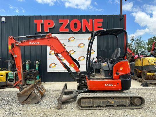 2018 Kubota U36-4 mini excavator, side view 2018 Kubota U36-4 mini excavator, side view