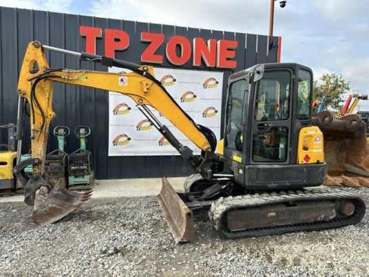 2015 Bobcat E50 mini excavator, side view