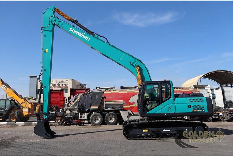 2026 Sunward SWE240ELR excavator, side profile view 2026 Sunward SWE240ELR excavator, side profile view