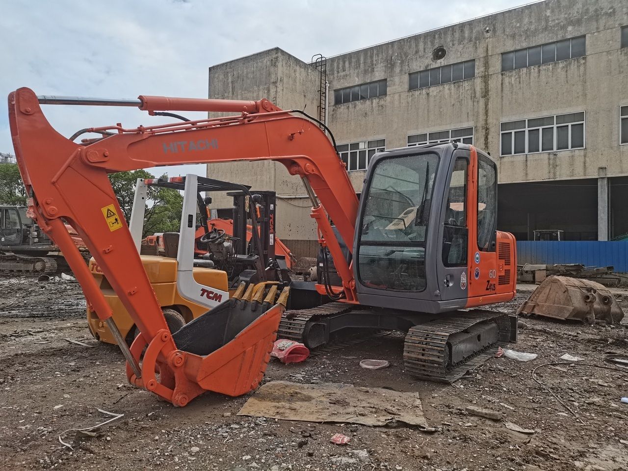 2018 Hitachi ZX60-6 crawler excavator, side view