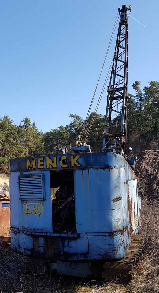 Menck M40 dragline, rear view Menck M40 dragline, rear view