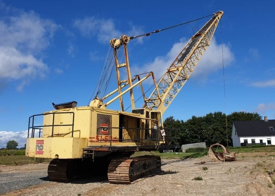1999 Ruston-Bucyrus 51-60 dragline, rear three-quarter view