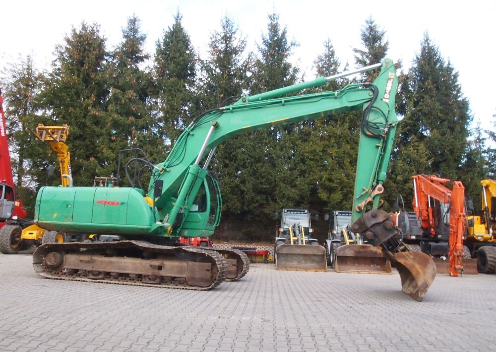 2008 JCB JS210 crawler excavator, side view 2008 JCB JS210 crawler excavator, side view
