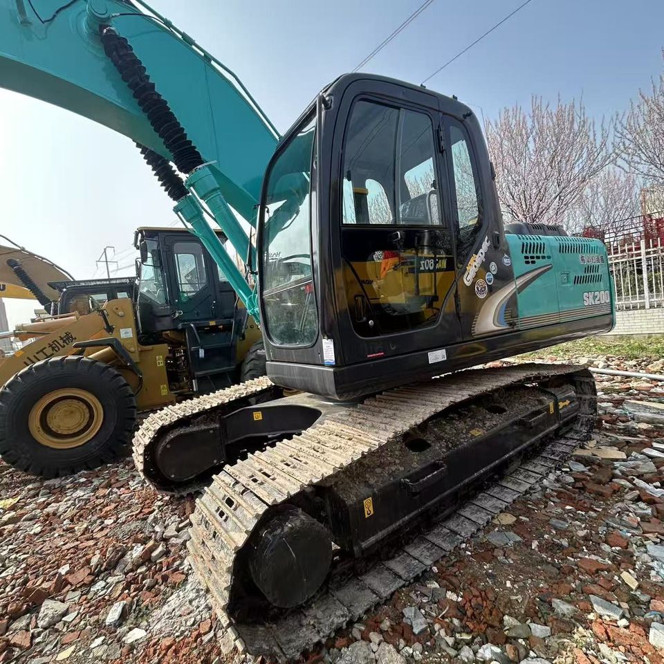 2022 Kobelco SK200 crawler excavator, side view