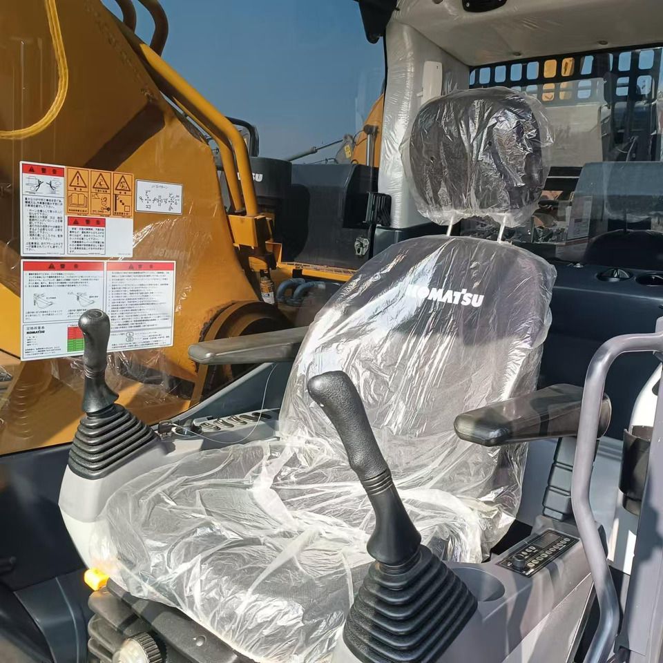 2024 Komatsu PC450-8 crawler excavator interior view 2024 Komatsu PC450-8 crawler excavator interior view