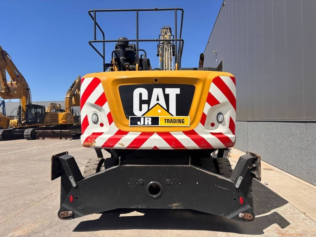 2017 Caterpillar MH3022 material handler, rear view 2017 Caterpillar MH3022 material handler, rear view