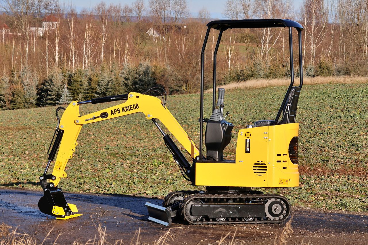 2025 APS KME08 mini excavator, side profile view 2025 APS KME08 mini excavator, side profile view