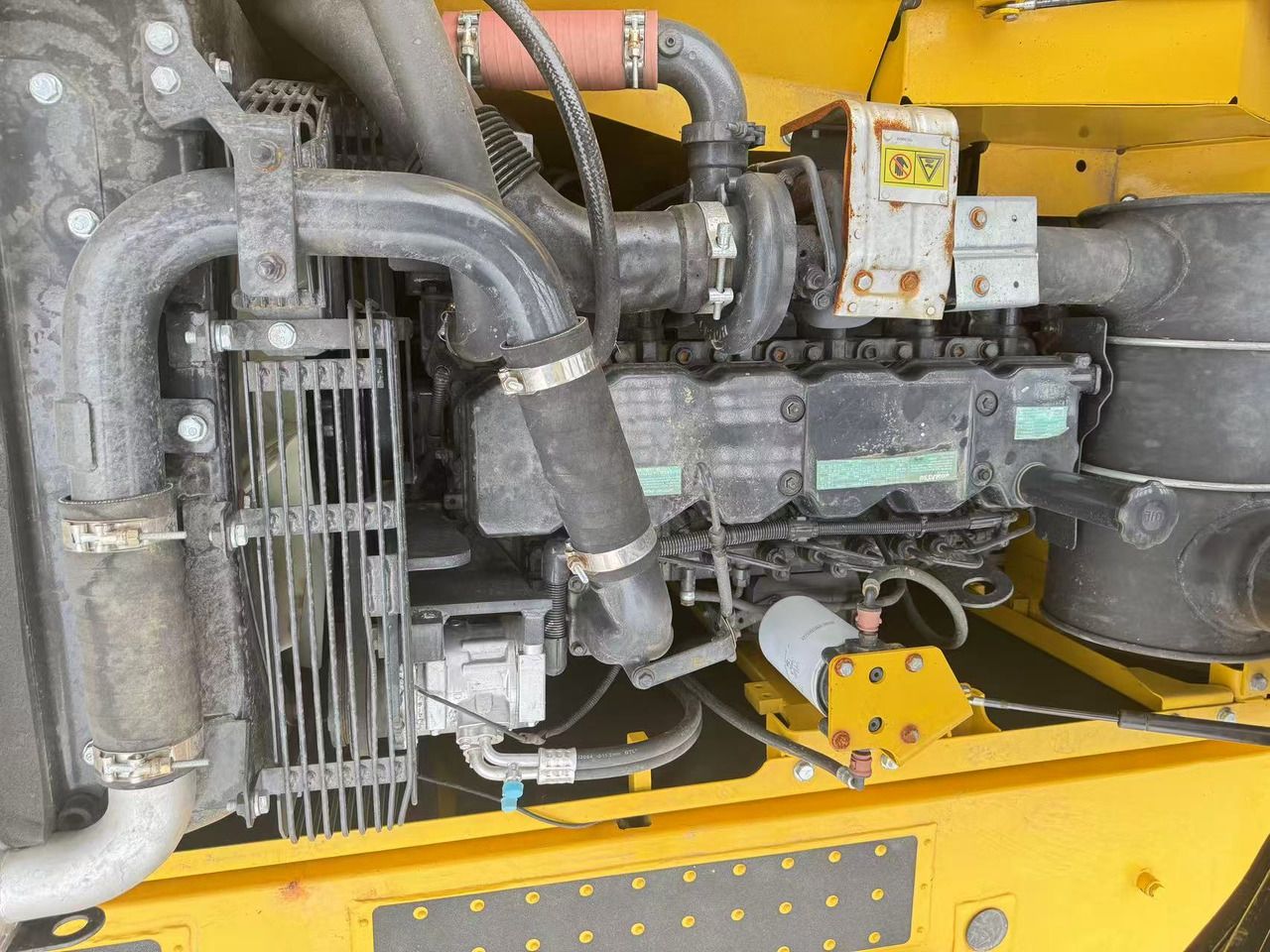 2023 Komatsu PC210-8 crawler excavator engine compartment view 2023 Komatsu PC210-8 crawler excavator engine compartment view