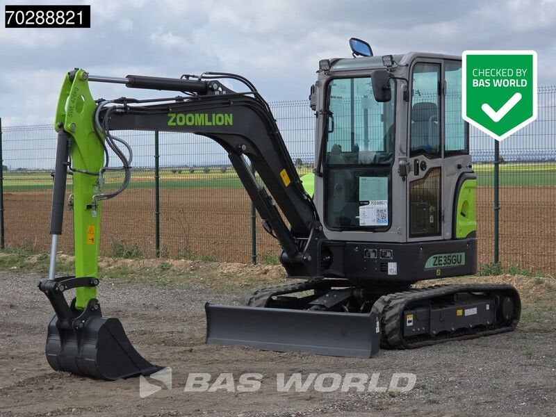 2024 Zoomlion ZE35GU mini excavator side view 2024 Zoomlion ZE35GU mini excavator side view