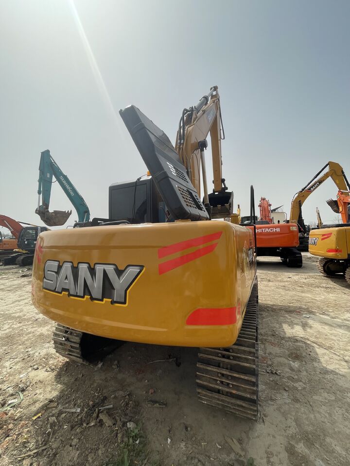 2024 Sany SY135C crawler excavator rear view 2024 Sany SY135C crawler excavator rear view