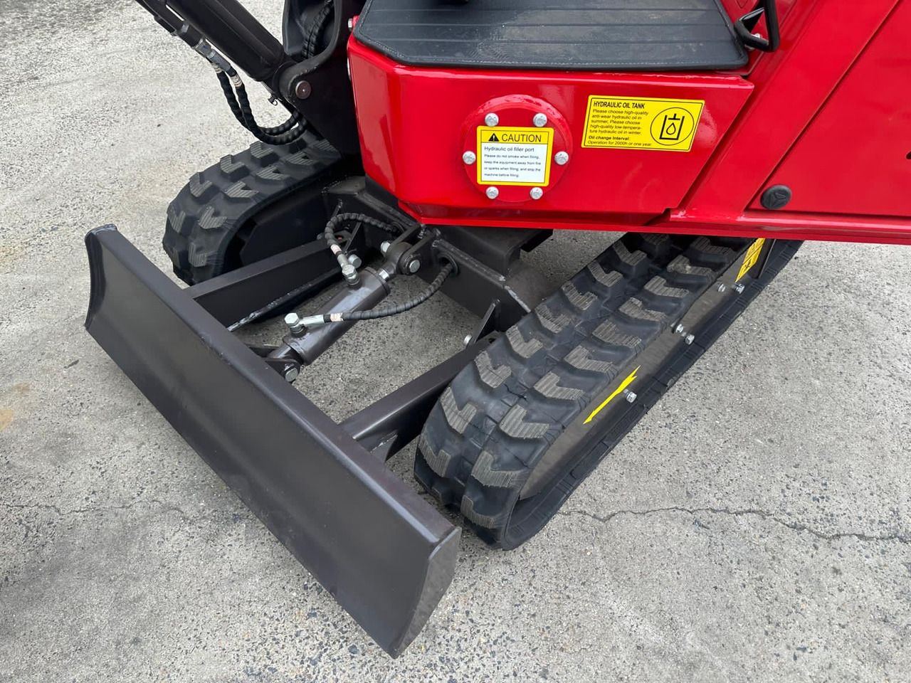 2026 Rhinoceros MY10-8 mini excavator dozer blade and track detail