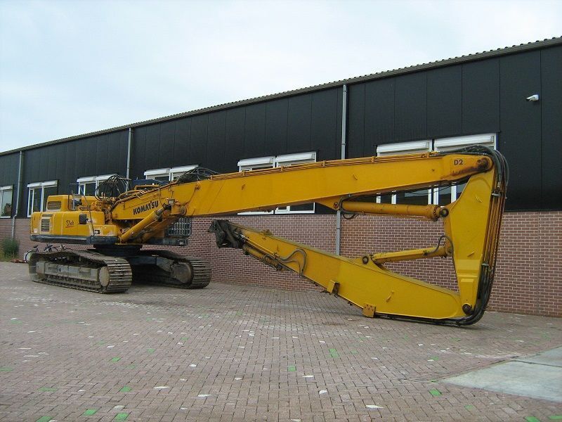 2008 Komatsu PC450HRD-8 crawler excavator side view