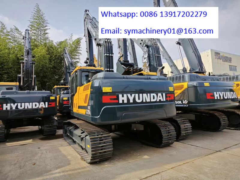 2025 Hyundai HX220 crawler excavator rear view 2025 Hyundai HX220 crawler excavator rear view