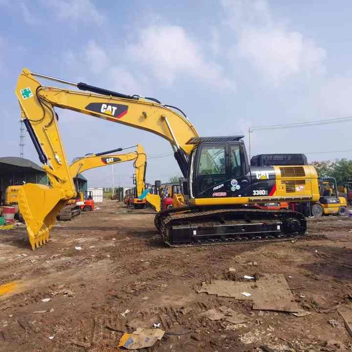 2021 Caterpillar 330D crawler excavator, side profile view 2021 Caterpillar 330D crawler excavator, side profile view