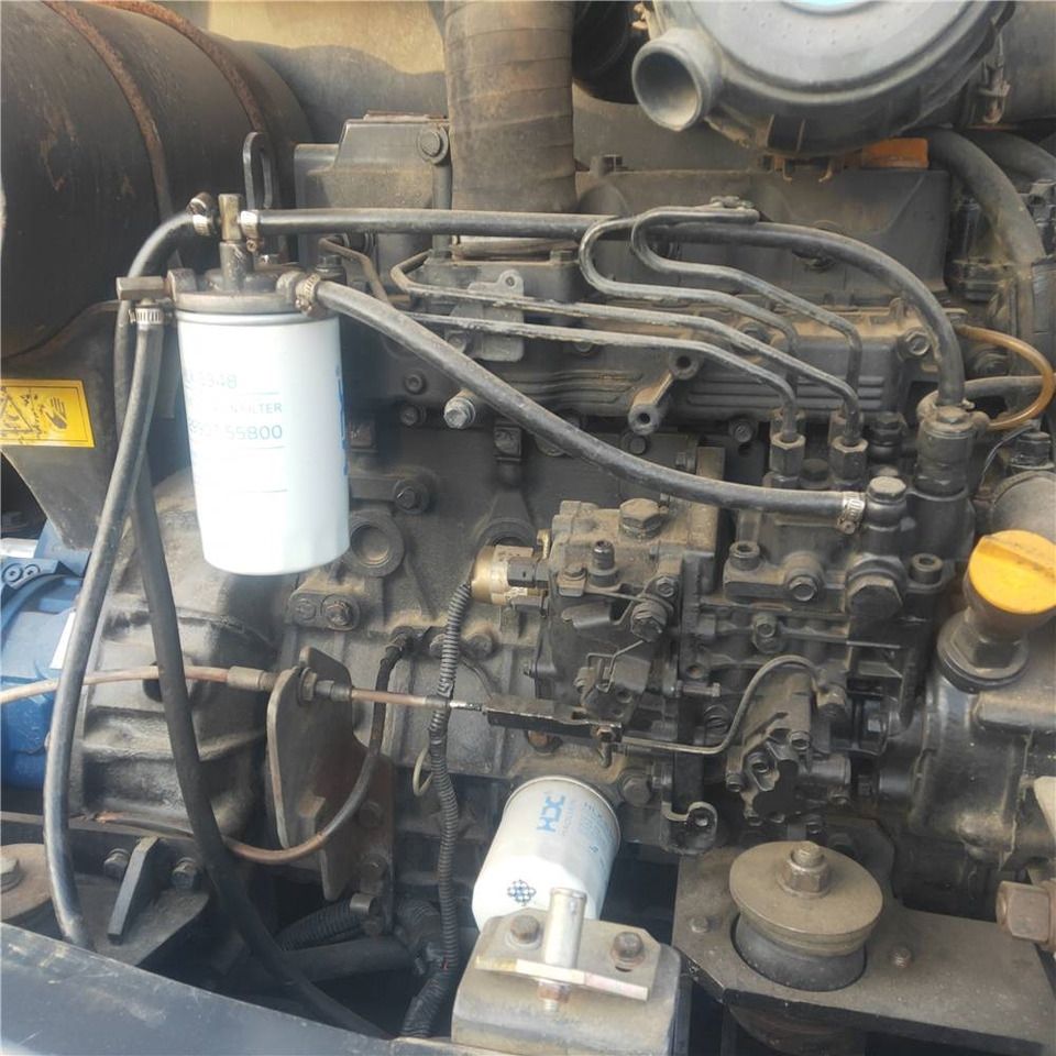 2022 Doosan DH60-7 mini excavator engine compartment view 2022 Doosan DH60-7 mini excavator engine compartment view