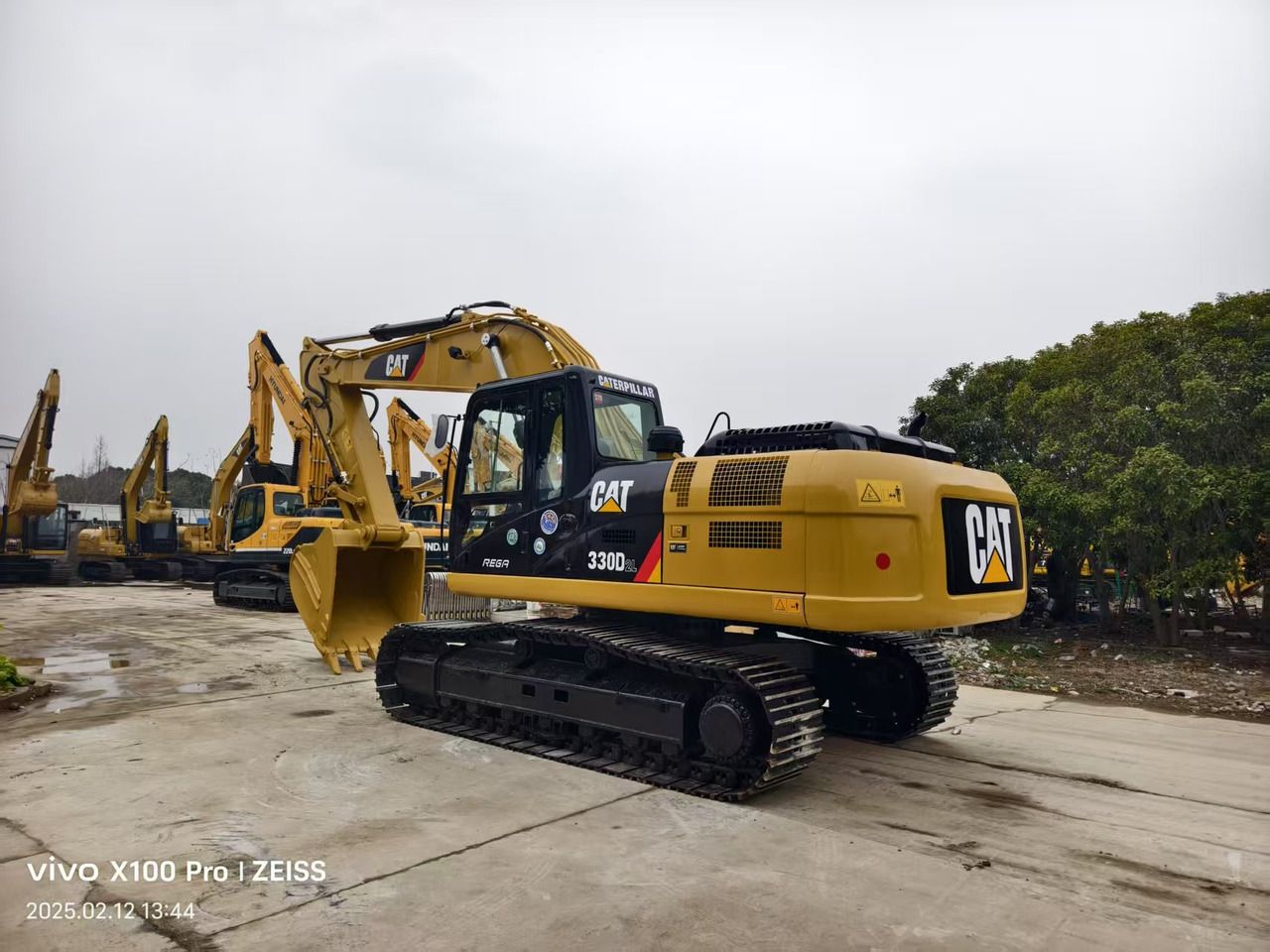 2023 Caterpillar 330D2L crawler excavator, rear three-quarter view 2023 Caterpillar 330D2L crawler excavator, rear three-quarter view