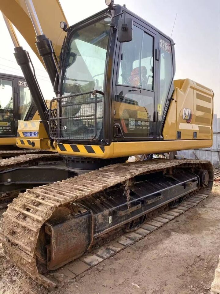 2024 Caterpillar 326 GC crawler excavator, side view 2024 Caterpillar 326 GC crawler excavator, side view