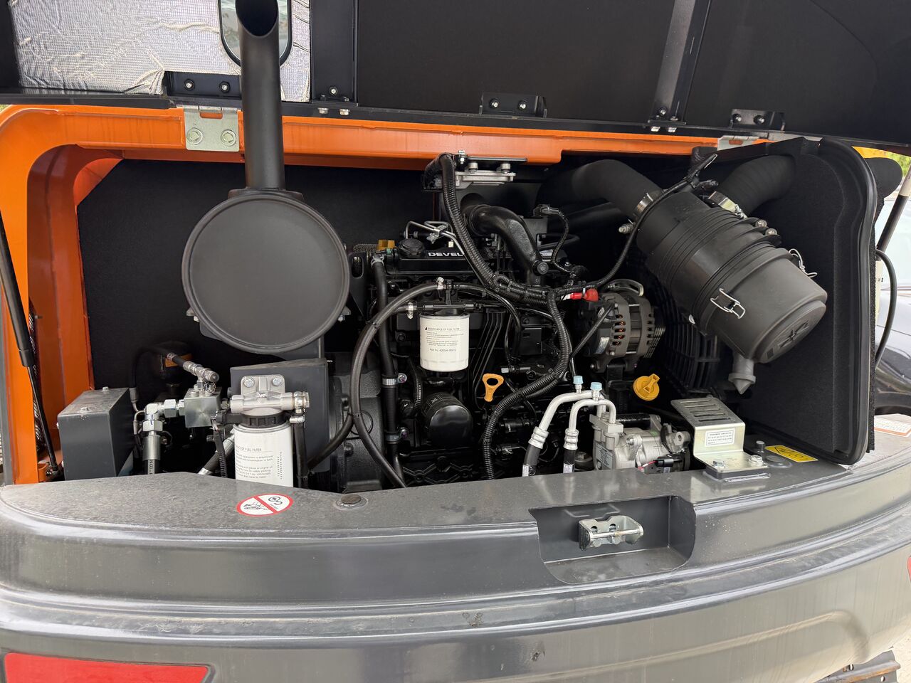 2026 Develon DX60D-10 crawler excavator engine compartment view 2026 Develon DX60D-10 crawler excavator engine compartment view