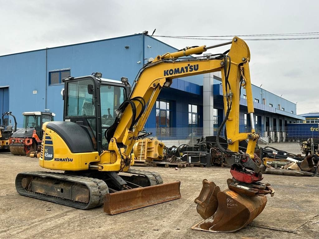 2017 Komatsu PC45 MR mini excavator, side view 2017 Komatsu PC45 MR mini excavator, side view