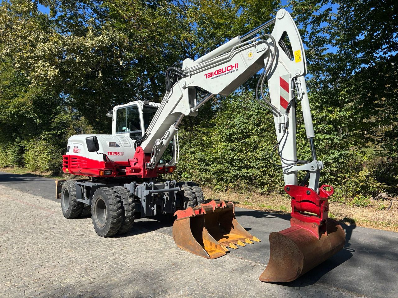2015 Takeuchi TB295W wheel excavator, side view