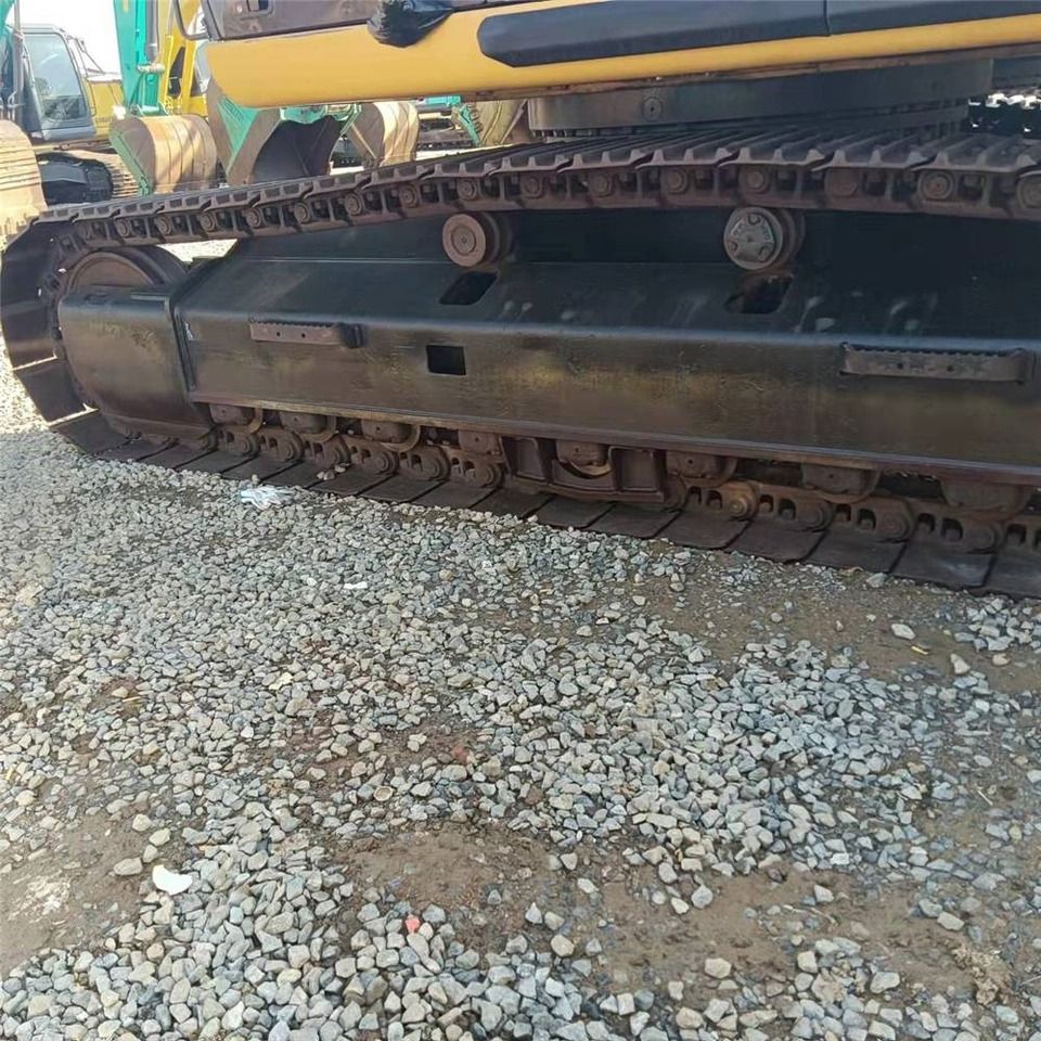 2023 Caterpillar 336D crawler excavator undercarriage view 2023 Caterpillar 336D crawler excavator undercarriage view