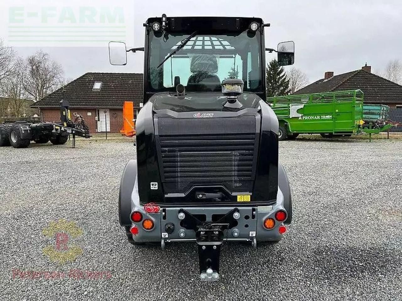 2023 Giant G5000Z mini excavator, rear view 2023 Giant G5000Z mini excavator, rear view
